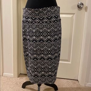 LulaRoe Black and White Skirt
